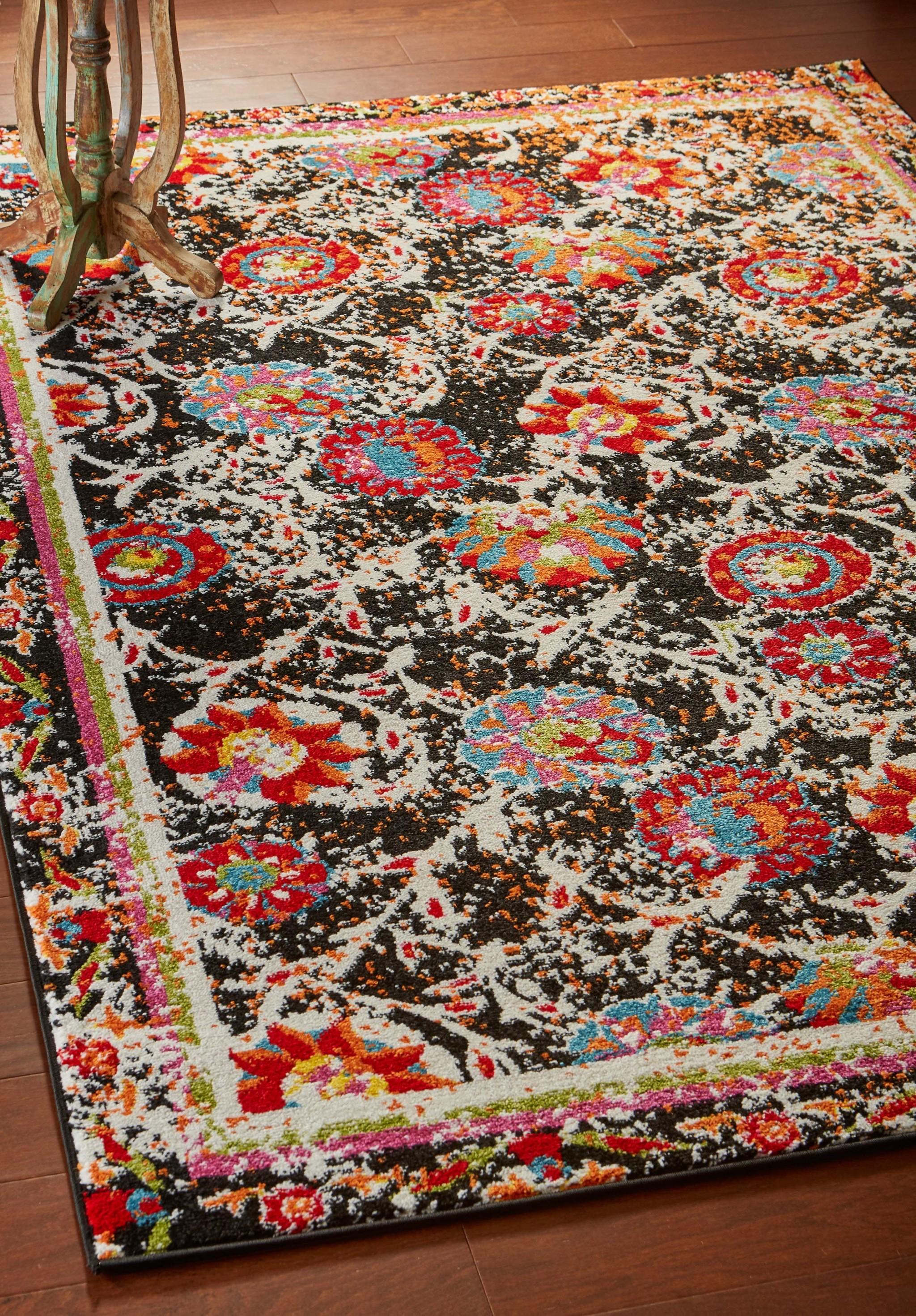 5’ x 7’ Black Radiant Floral Imagination Area Rug