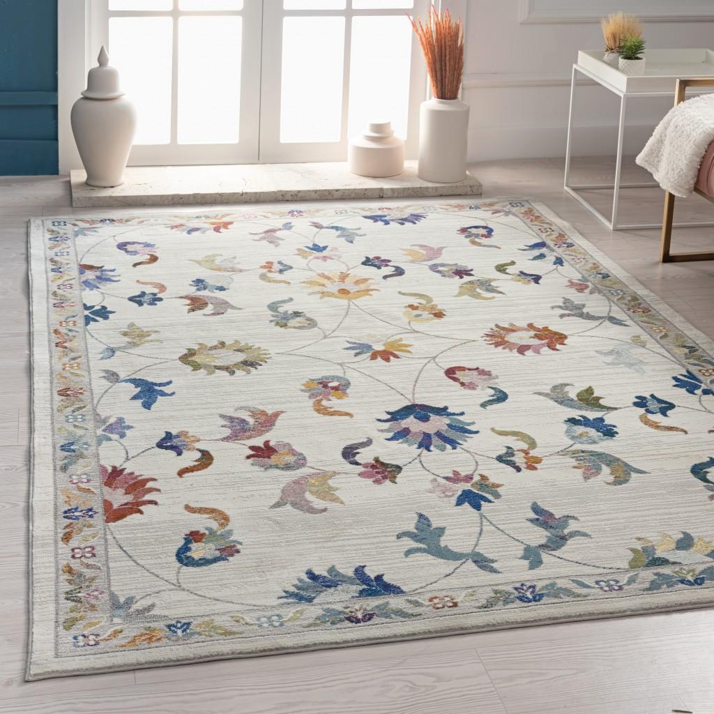 5’ x 8’ Ivory Jacobean Pattern Area Rug