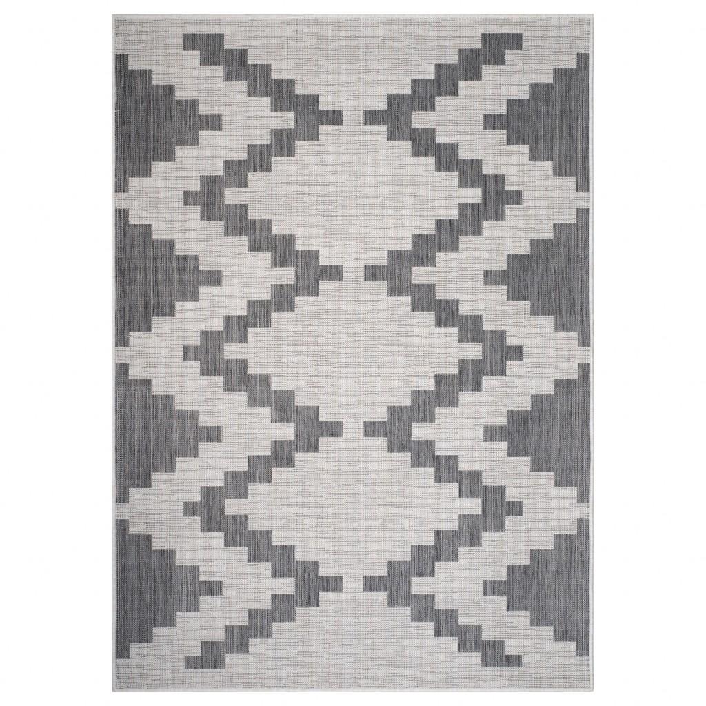 5’ x 7’ Gray Geometric Indoor Outdoor Area Rug