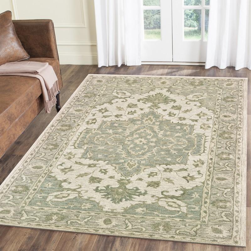 9’ x 12’ Green and Cream Medallion Area Rug