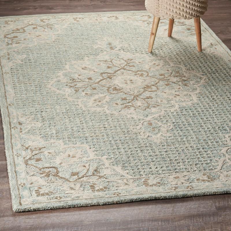 5’ x 8’ Blue and Beige Flor Medallion Area Rug
