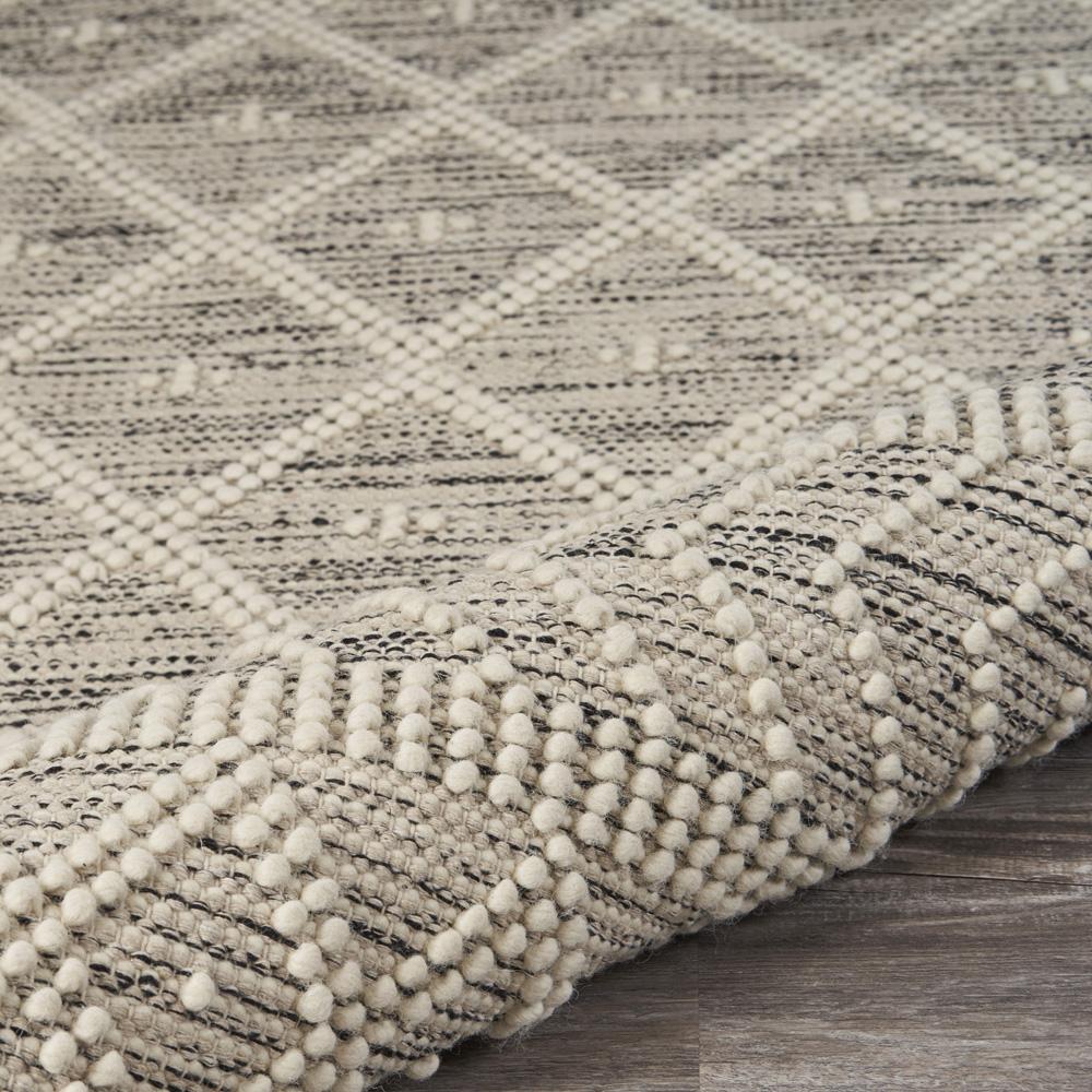 5’ x 7’ Ivory Bohemian Diamonds Area Rug