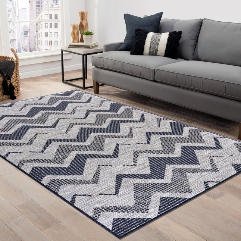 5’ x 7’ Navy Zig Zag Indoor Outdoor Area Rug