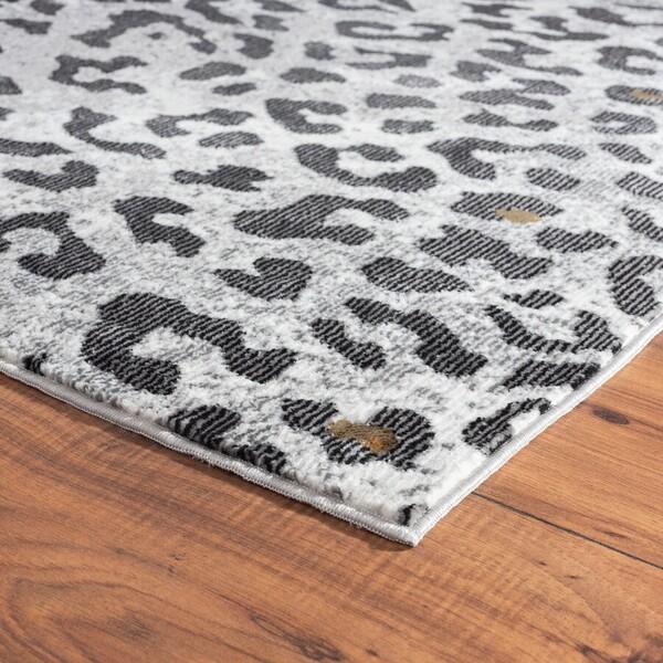 8’ x 10’ Black and Gray Animal Print Area Rug