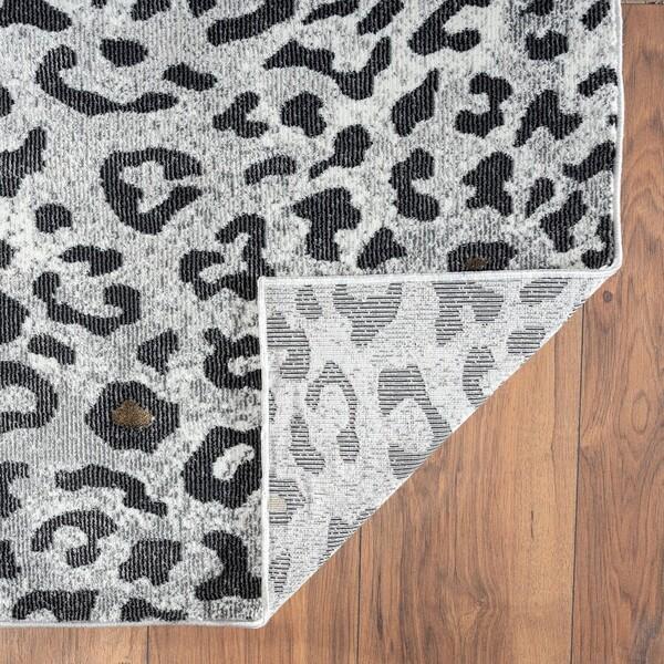 8’ x 10’ Black and Gray Animal Print Area Rug