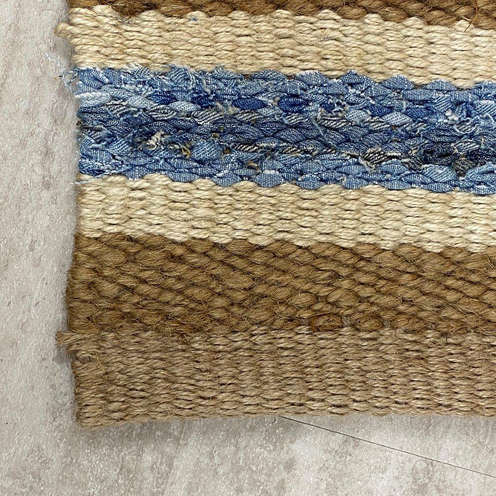 2’ x 5’ Tan and Blue Striped Area Rug