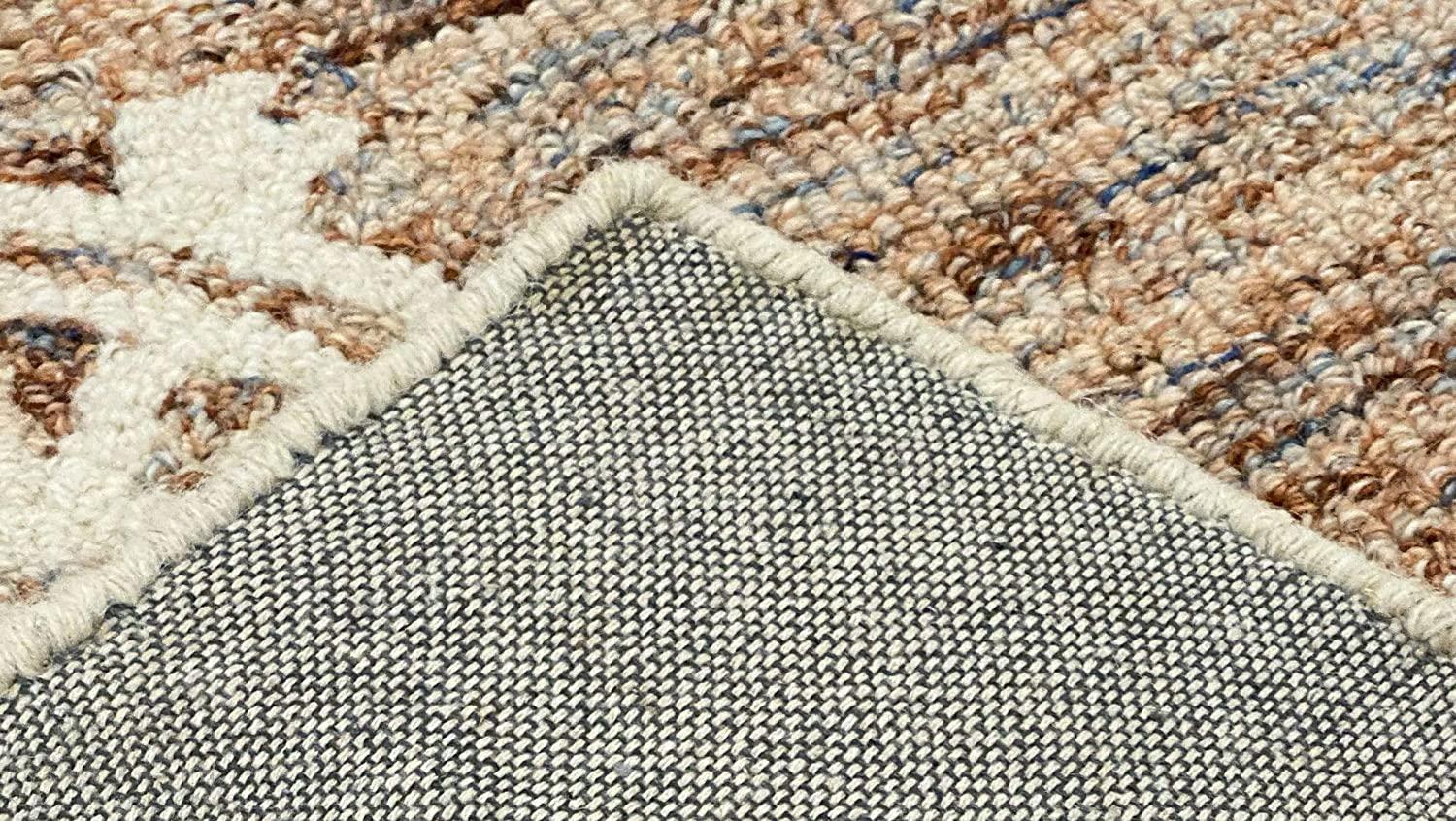 5’ x 7’ Tan and Cream Medallion Motif Area Rug