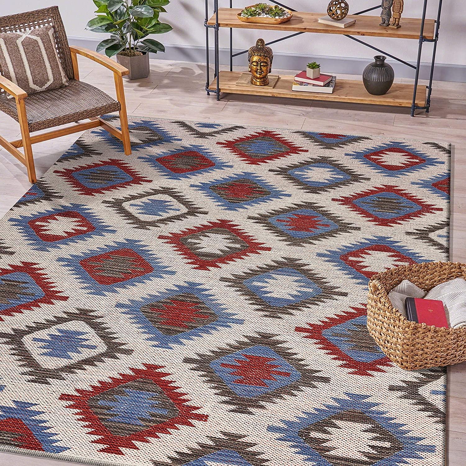 2’ x 3’ Red and Blue Geometric Diamonds Scatter Rug