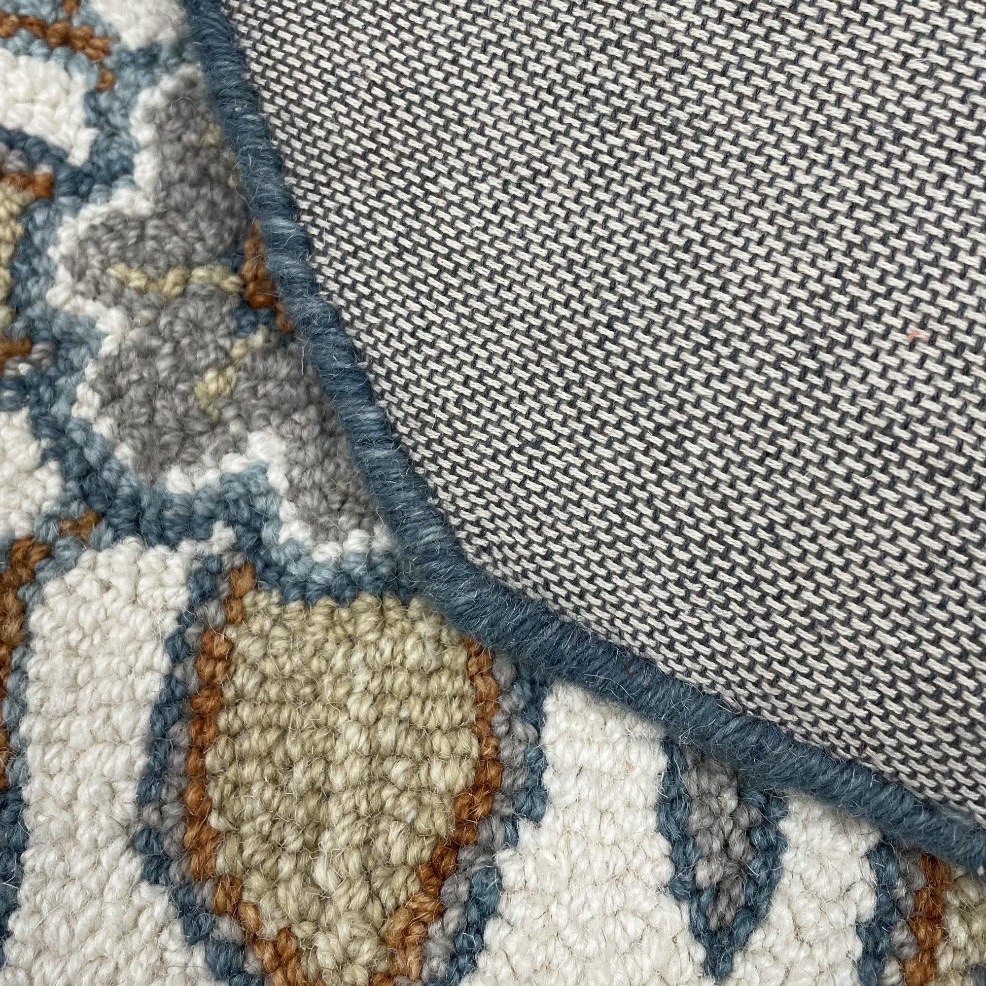 5’ Round Blue Traditional Medallion Area Rug