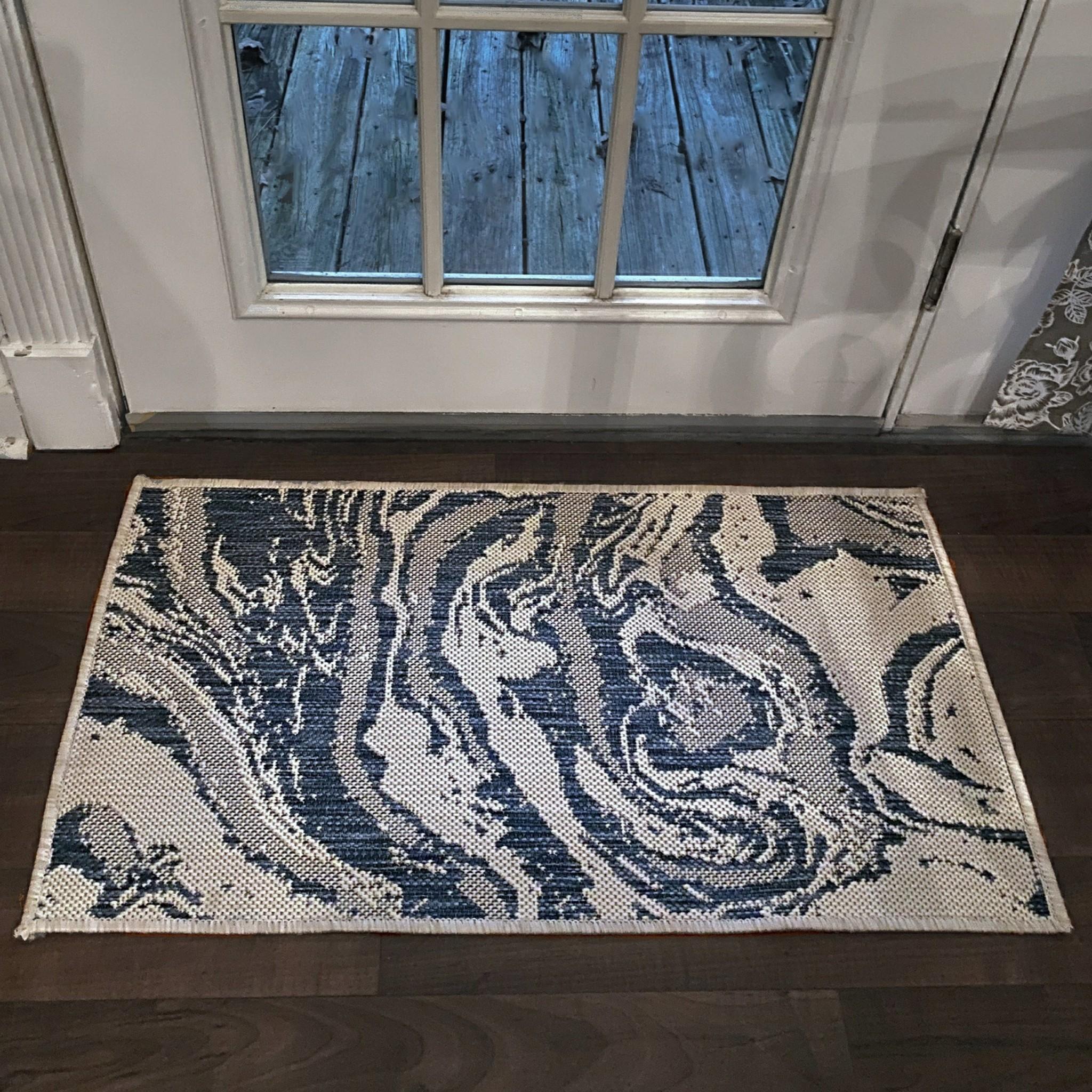 2’ x 3’ Navy Abstract Indoor Outdoor Scatter Rug