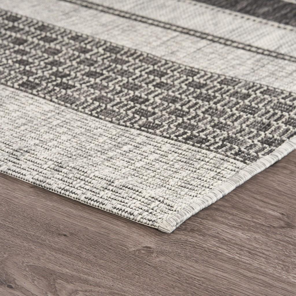 5’ x 8’ Monochrome Striped Indoor Outdoor Area Rug