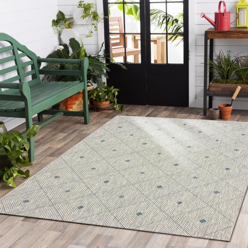 5’ x 8’ Blue Diamonds Indoor Outdoor Area Rug