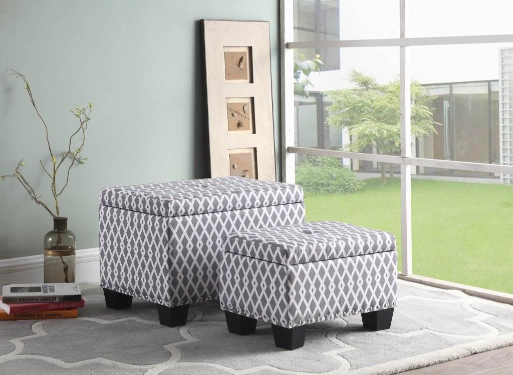 Set of Two Gray and White Diamonds Storage Ottomans