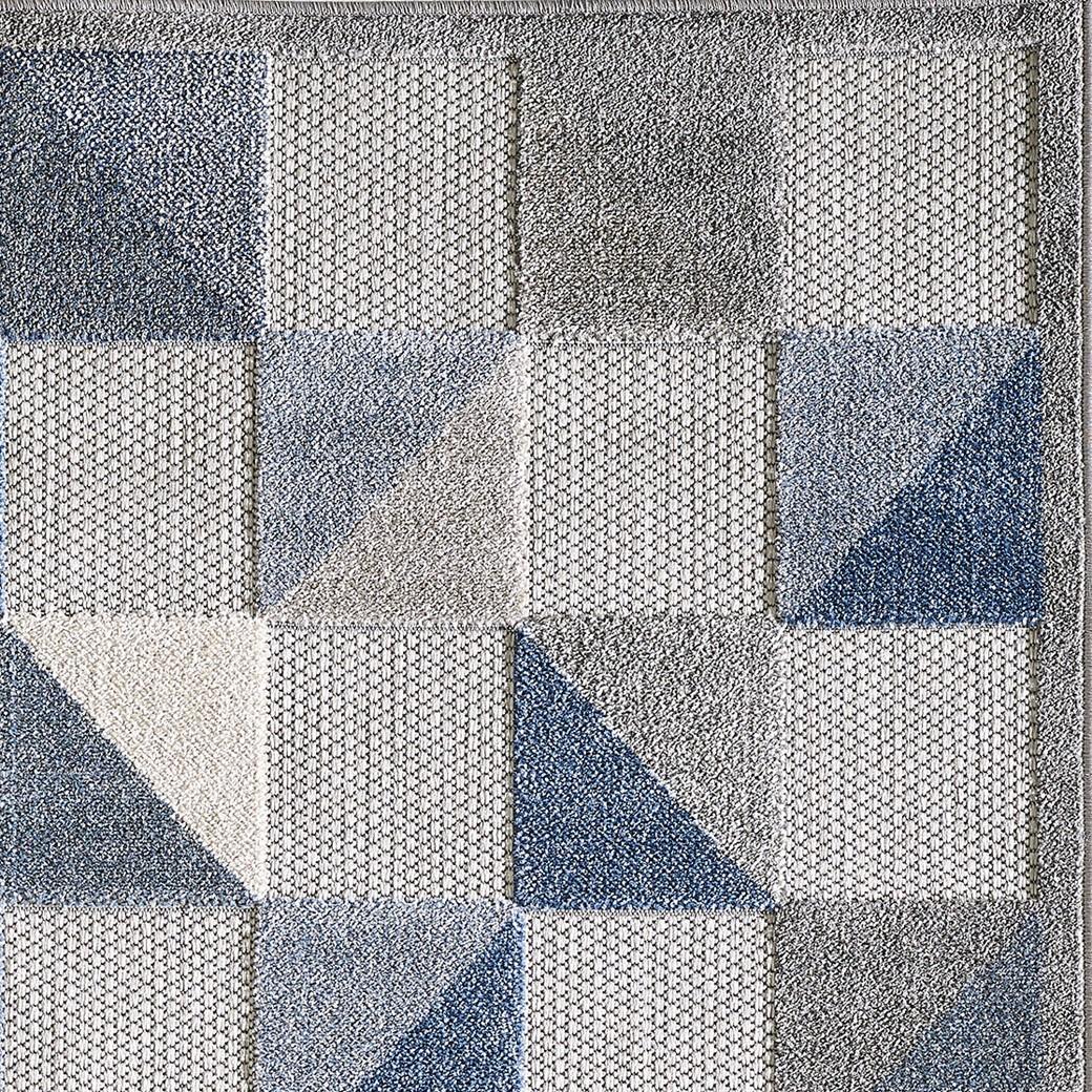 2’ x 4’ Blue Gray Triangle Indoor Outdoor Area Rug