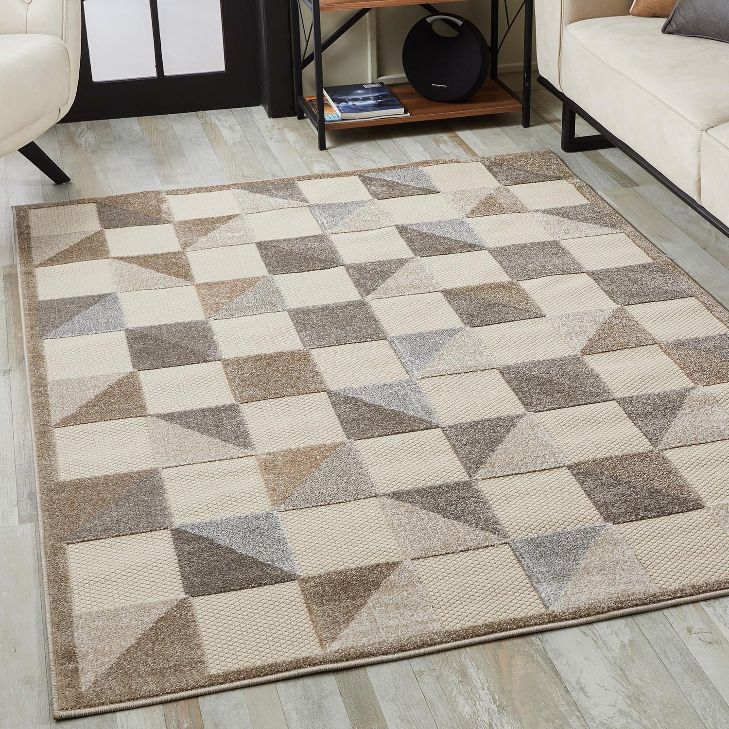 2’ x 4’ Gray Triangle Indoor Outdoor Area Rug