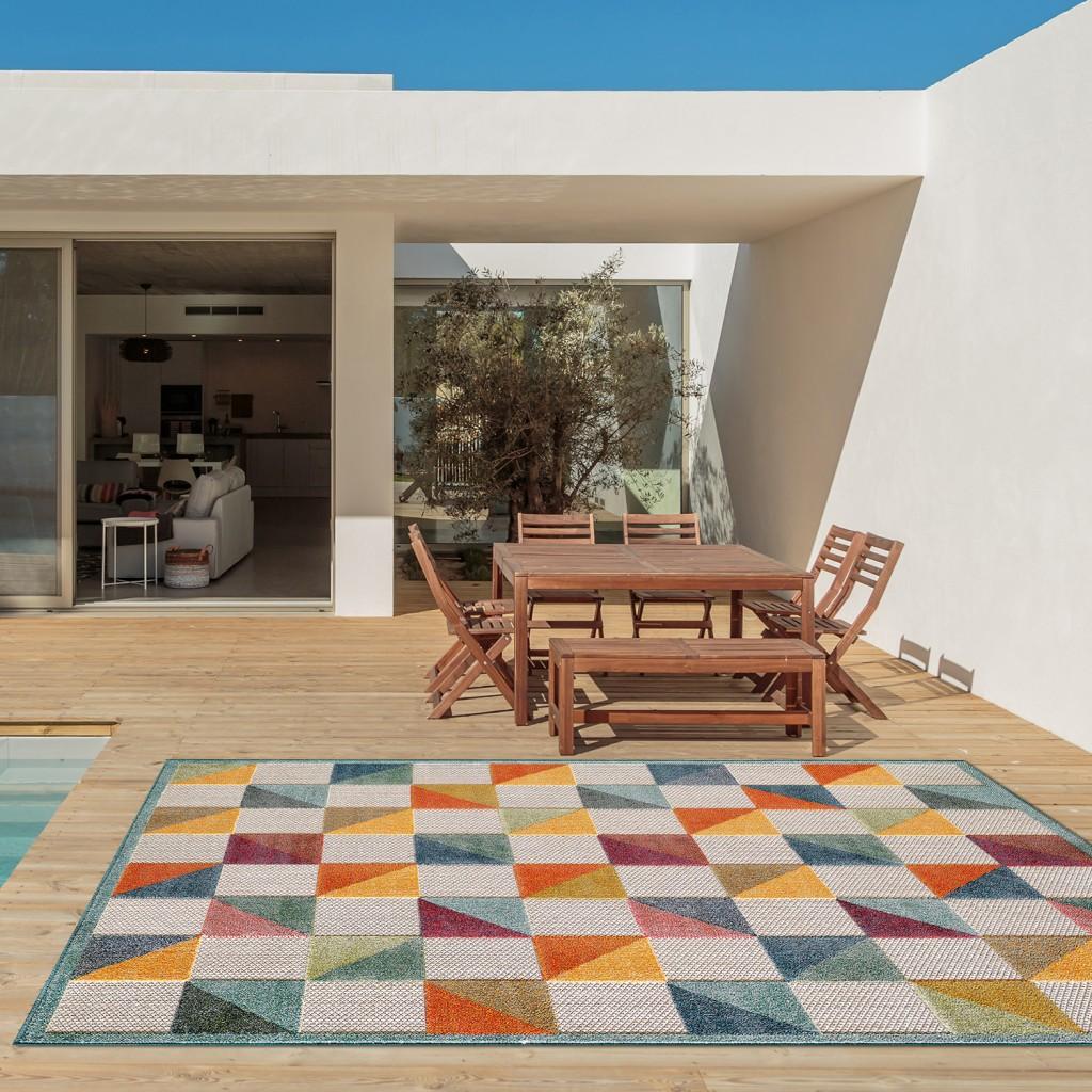 3’ x 5’ Orange Gray Triangle Indoor Outdoor Area Rug