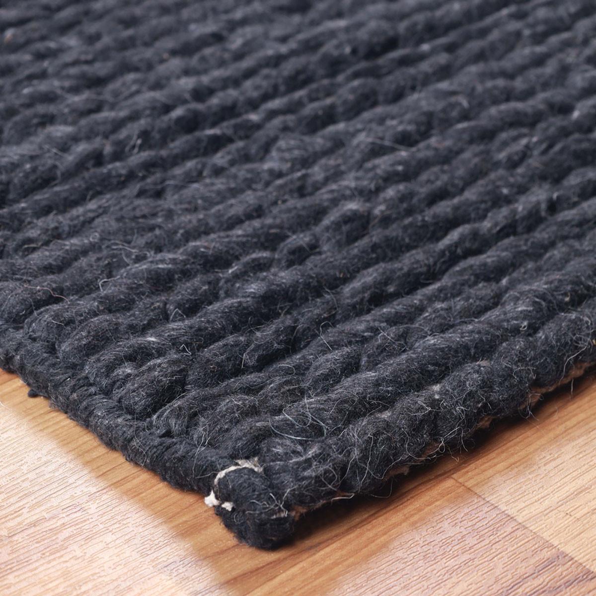 10' Black Wool Handmade Stain Resistant Runner Rug