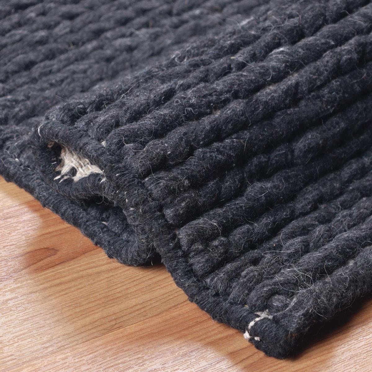 10' Black Wool Handmade Stain Resistant Runner Rug