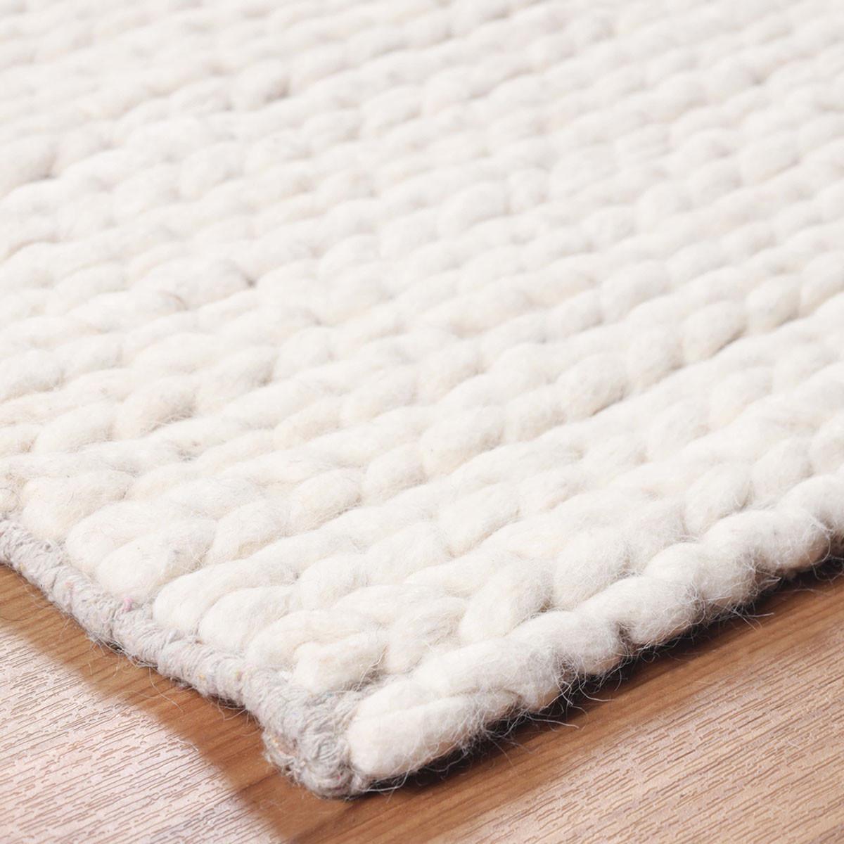 8' Off White Wool Handmade Stain Resistant Runner Rug