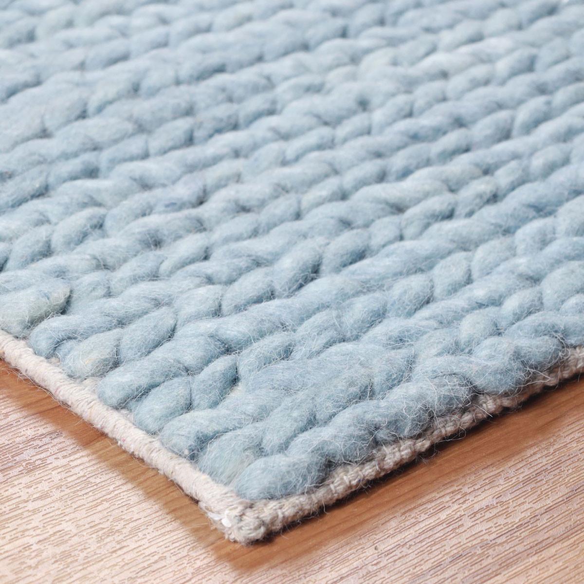 5' X 8' Light Blue Wool Handmade Stain Resistant Area Rug
