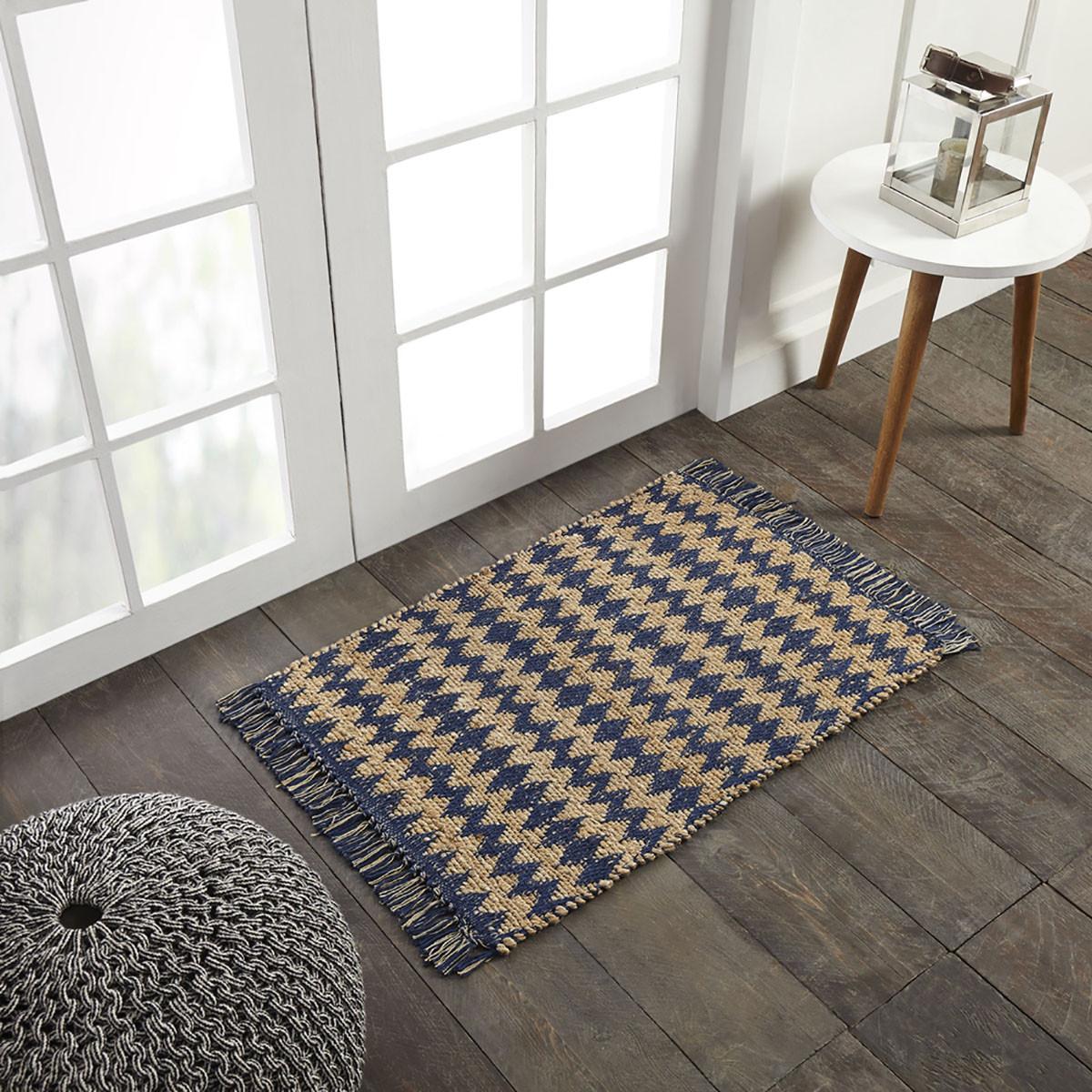 2' X 3' Navy Peony Chevron Hand Woven Stain Resistant Area Rug With Fringe