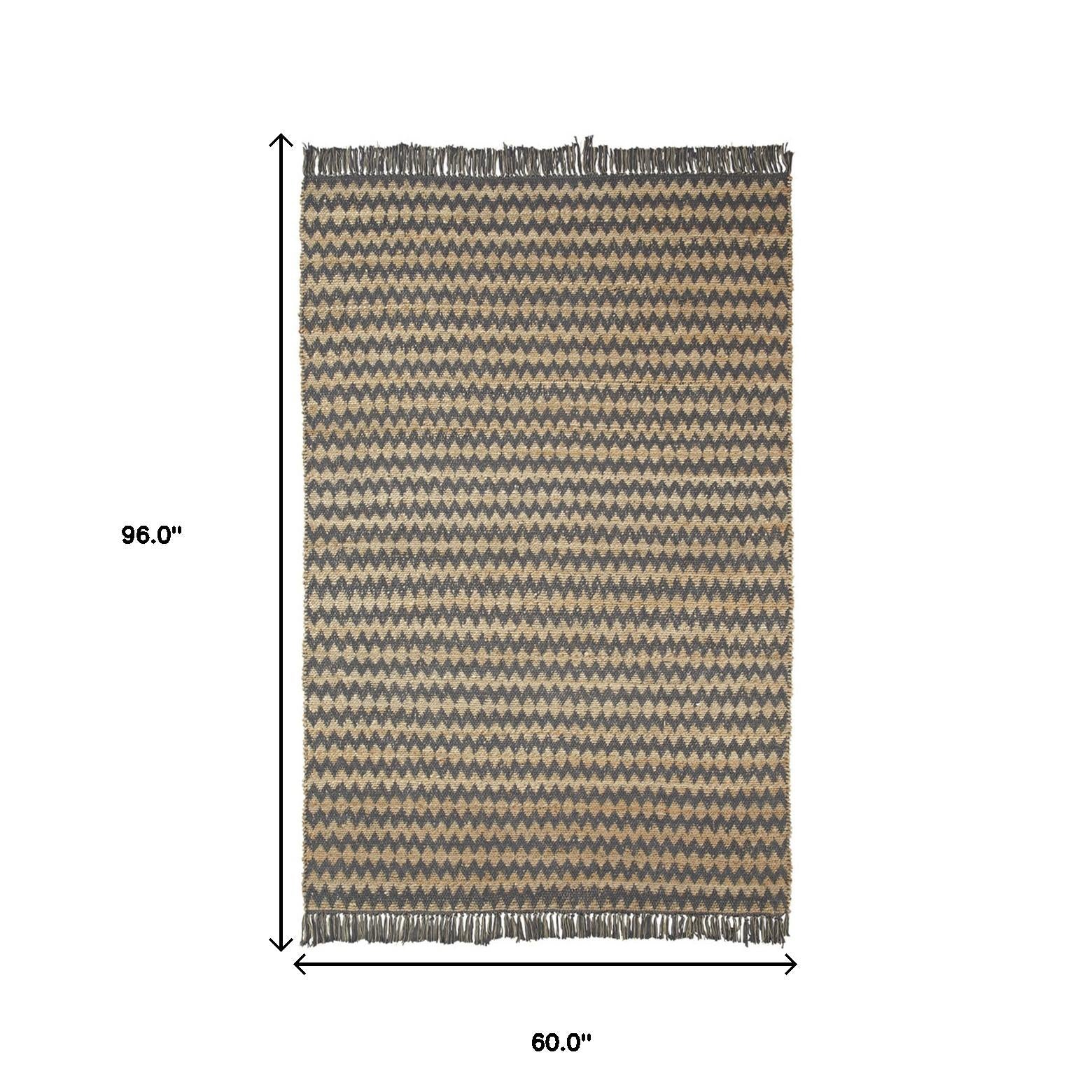 5' X 8' Grey Chevron Hand Woven Stain Resistant Area Rug With Fringe