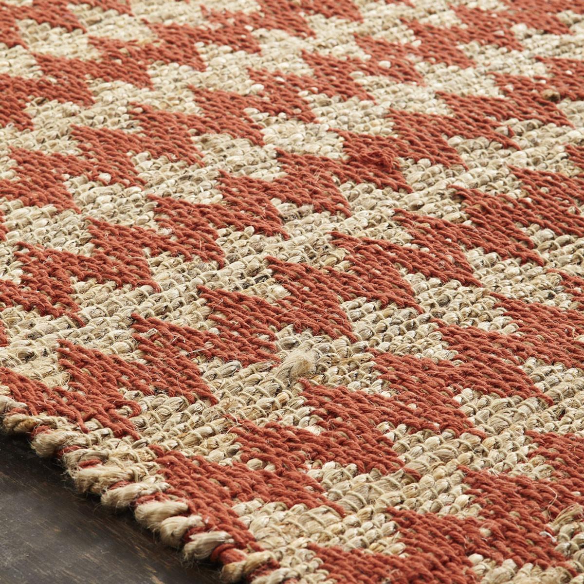 5' X 8' Terracotta Chevron Hand Woven Stain Resistant Area Rug With Fringe