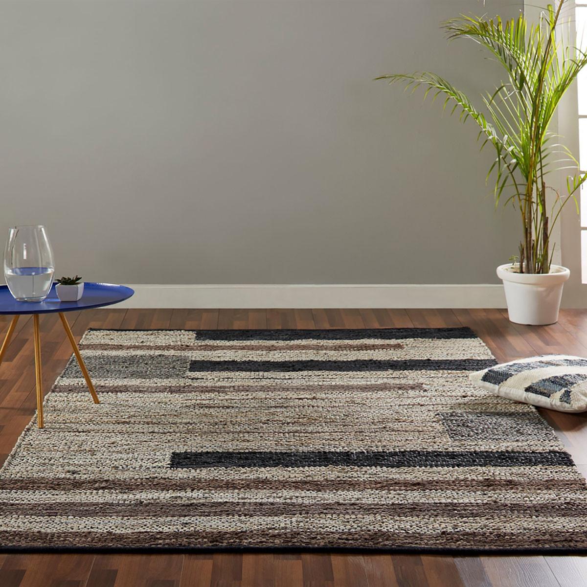 5' X 8' Oatmeal Striped Hand Woven Stain Resistant Area Rug